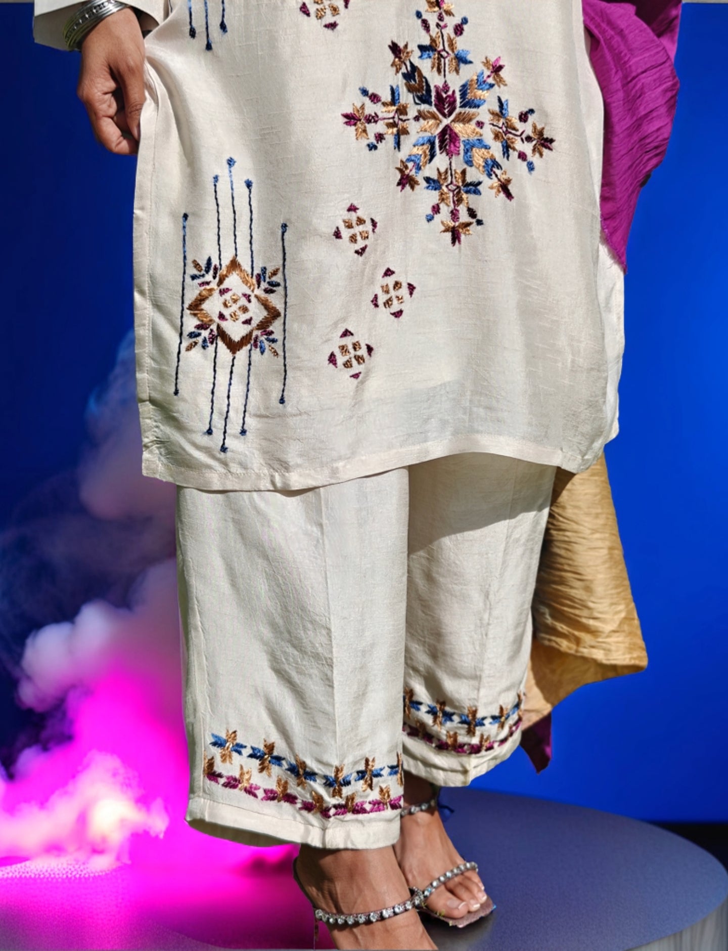 Pure Cotton Silk Hand Embroidered Phulkari Kurti - Noor-e-Gul