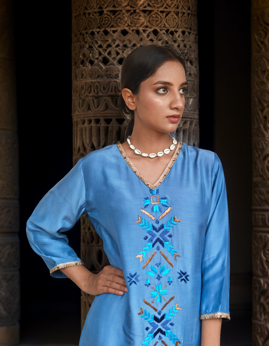 Pure Muslin Hand Embroidered Phulkari Kurta - Baby Blue