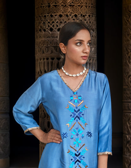 Pure Muslin Hand Embroidered Phulkari Kurta - Baby Blue