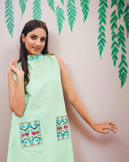 Pure Linen Hand Work Phulkari Kurti Pant Set - Pista Noor Green