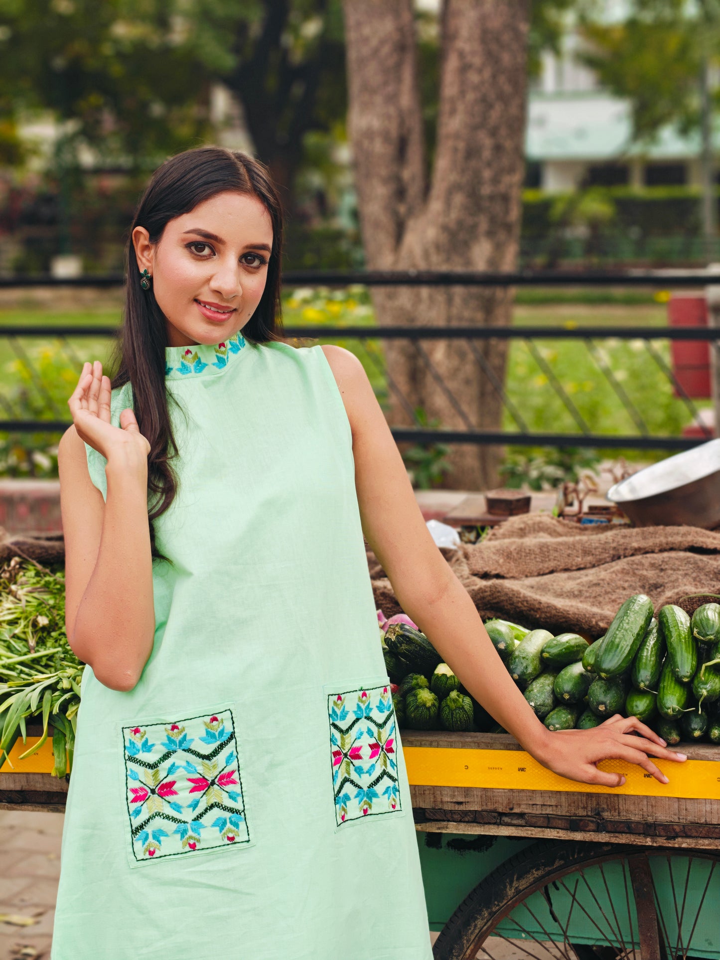 Pure Linen Hand Embroidered Phulkari Kurti - Pista Noor Green
