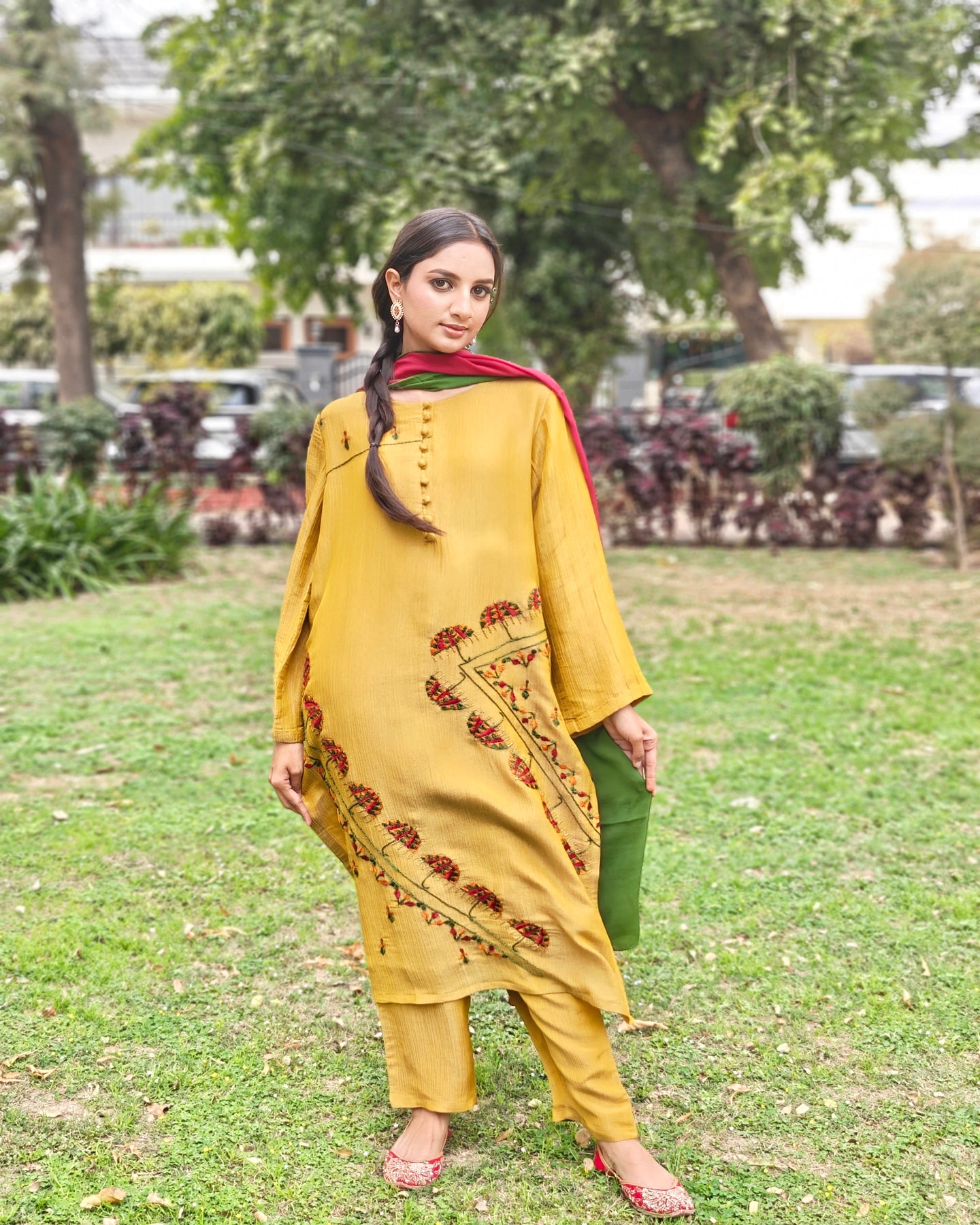 Pure Crushed tissue Hand Embroidered Phulkari Suit with dupatta - Mustard Yellow Bloom