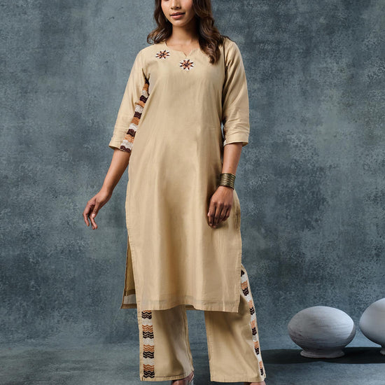 Pure Chanderi Hand Embroidered Phulkari Kurti Pant - Hazelnut + Artisanal + Punjab + Tradition + Women + MakeInIndia + Handicraft + Panjab + Rang + Colours + Girl Clothing + Fulkari + Threads + Colours + Colors + Embroidery + Handwork + Artisan + Stylish + Brown + Fawn + Ethnic + comfort + Casual wear + kitty wear + marriage + NRI